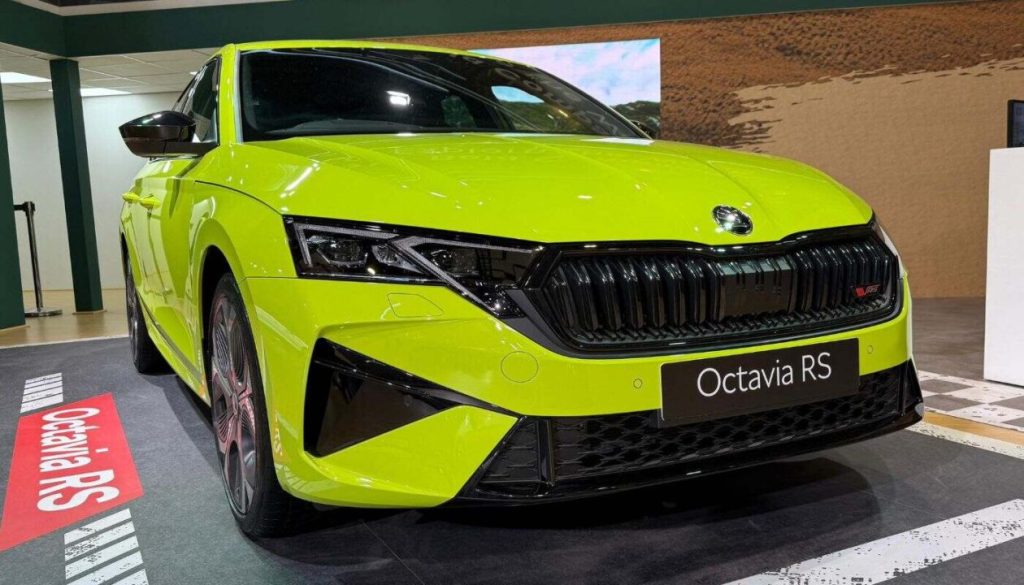 Skoda Octavia RS 2.0L turbocharged sedan expected to return to India